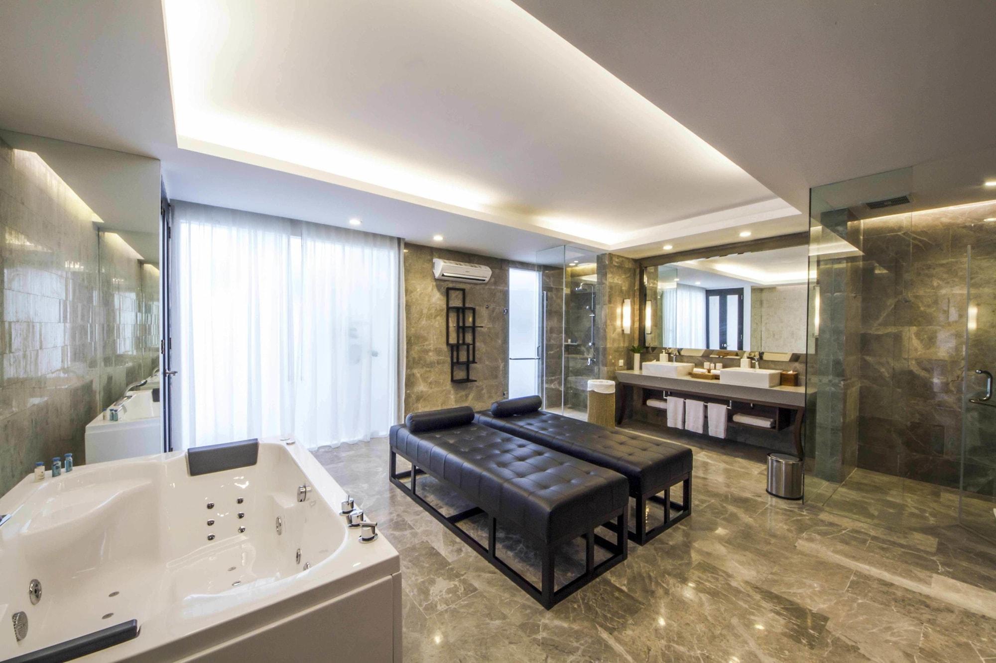 Montigo Resort Nongsa Buitenkant foto